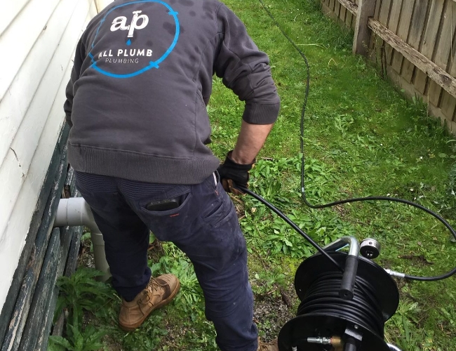 emergency-plumber-h2 (4)